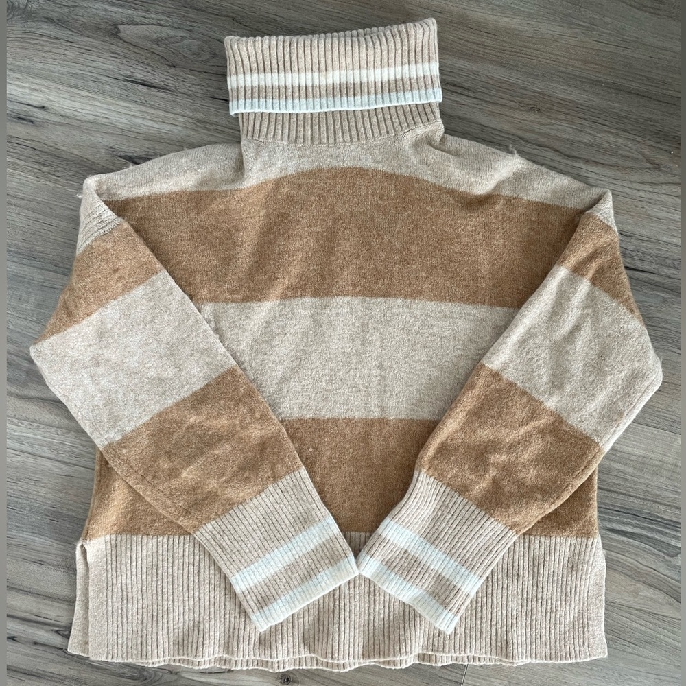 Striped Turtleneck Sweater - J Crew - Size S
